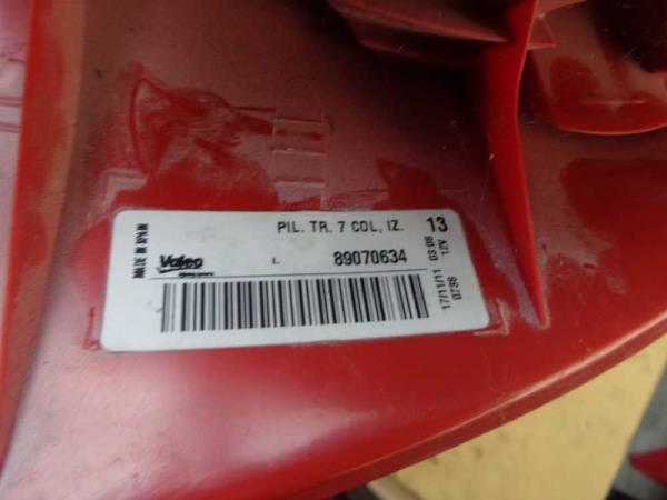 FEU ARRIERE GAUCHE RENAULT - Vue 2